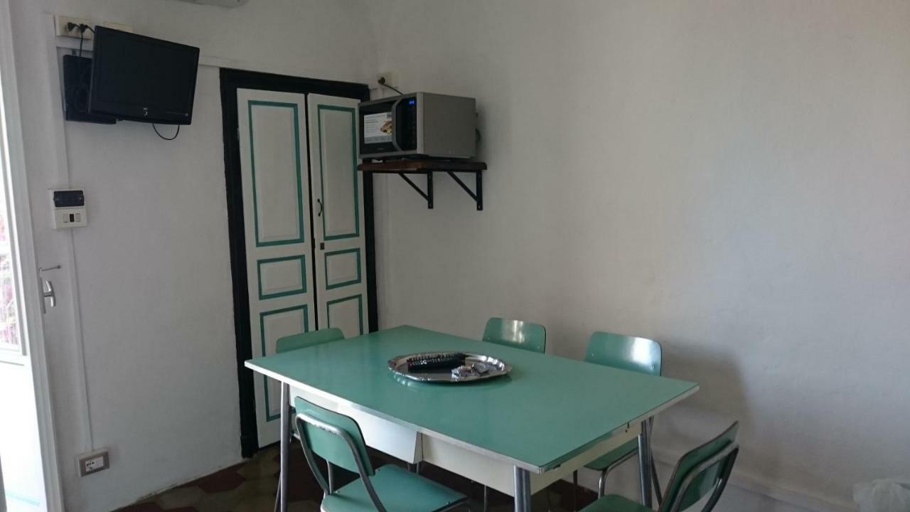 Risorgimento Apartment Cipressa Buitenkant foto